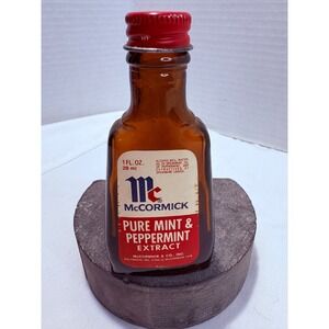 Vintage 1976 McCormick Pure Mint Peppermint Extract Amber Glass Bottle 1oz